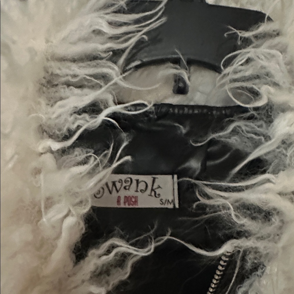 Black and White Faux Fur Jacket - Picture 4 of 5